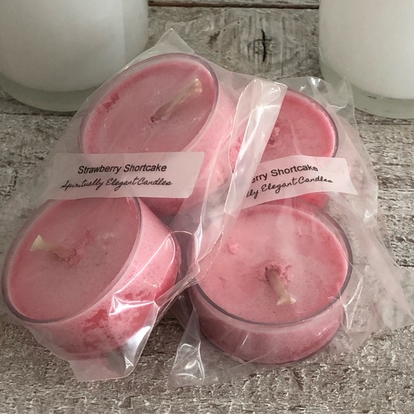 Strawberry 🍓 Shortcake Soy Tealights | 4 Pack - Picture 1 of 3